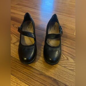 Clark’s black shoes